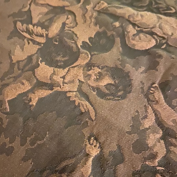 2 Table Runners 🎄 💕 Bundle 3 items for $20💕 - Picture 5 of 6